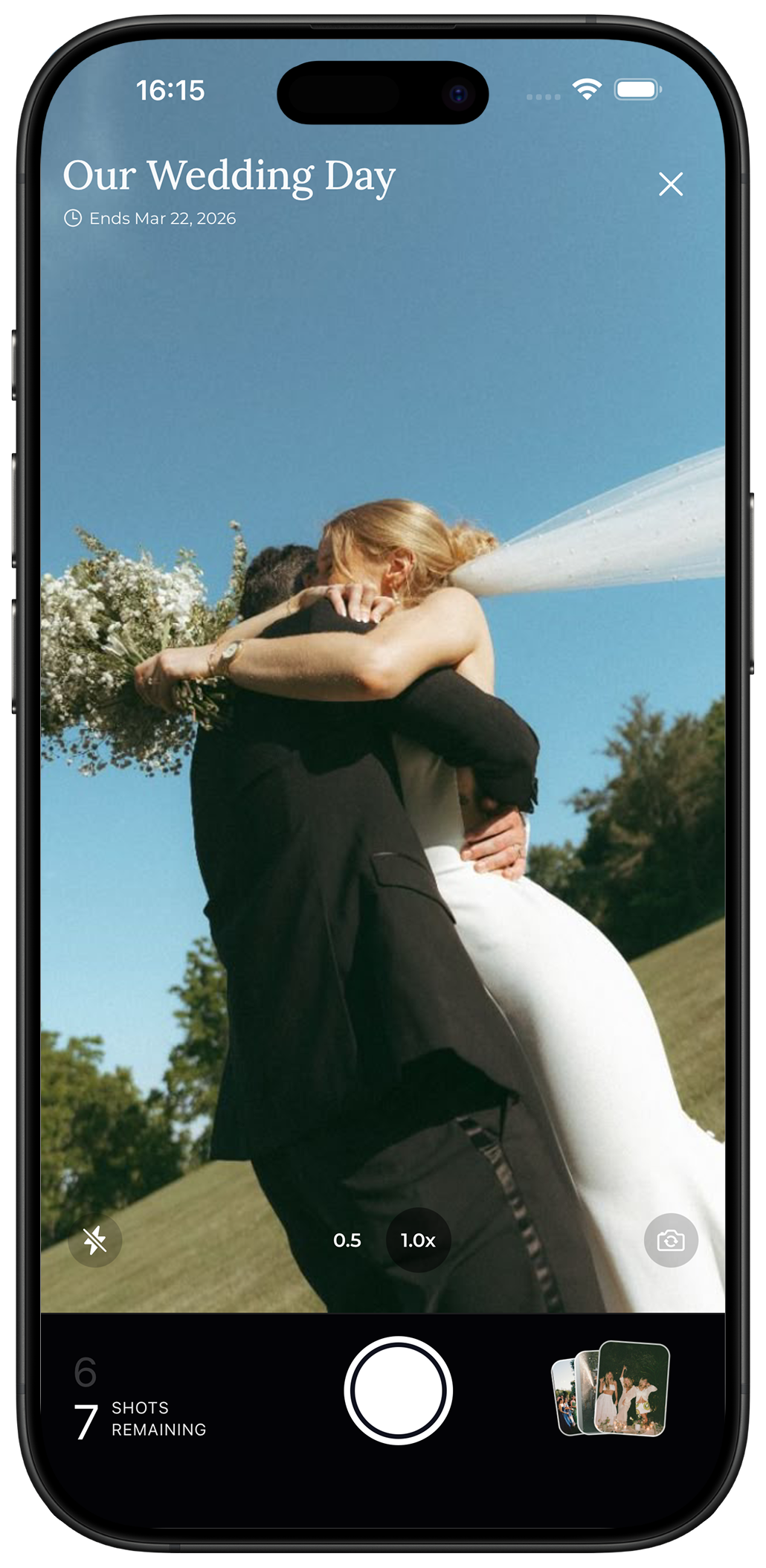 Wedding-style digital camera interface on phone